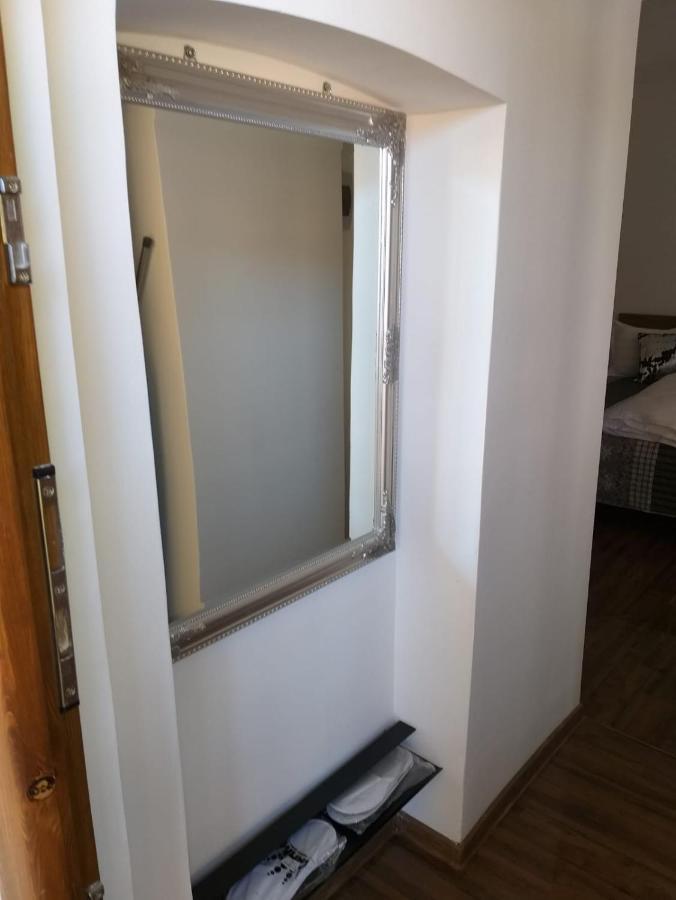 Sara House Appartement Bistriţa Buitenkant foto