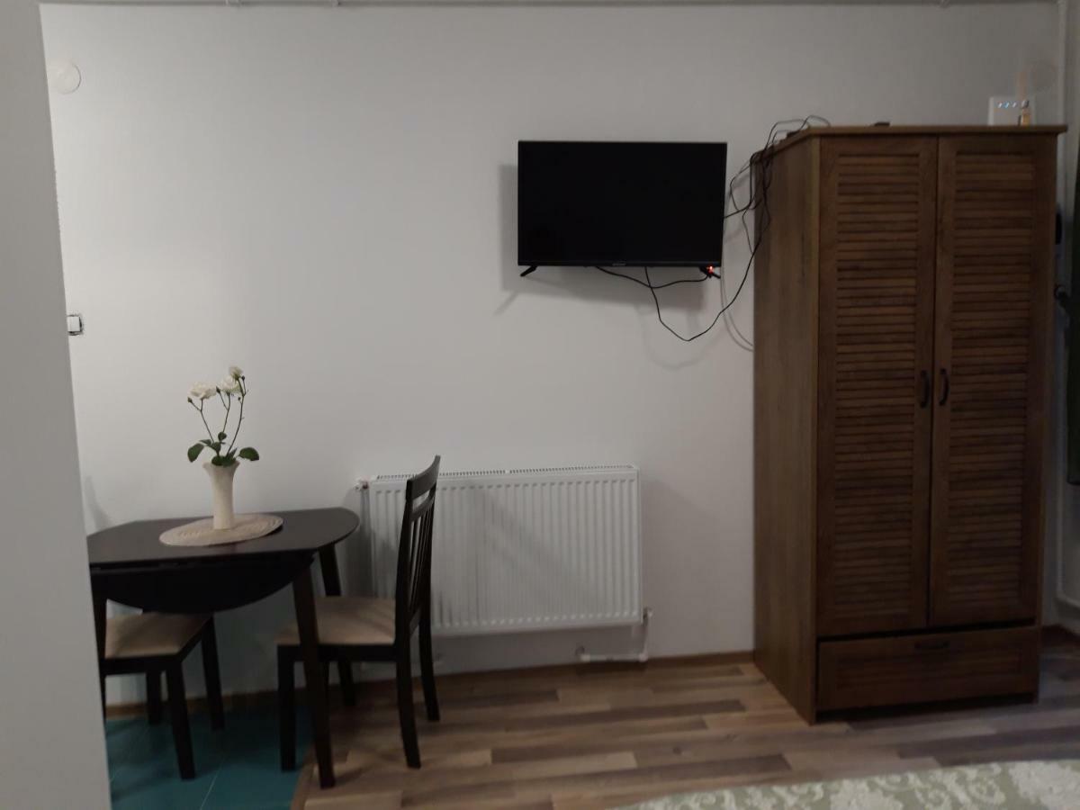Sara House Appartement Bistriţa Buitenkant foto